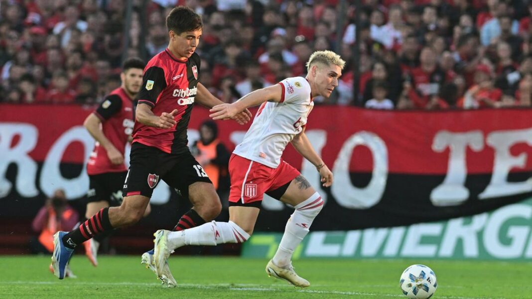 estudiantes-de-la-plata-derroto-a-newell´s-en-rosario-y-logro-su-primera-victoria